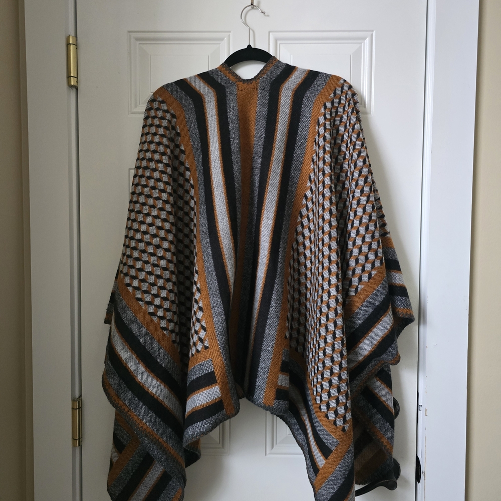 Steve Madden Orange and Gray Knit Open Poncho